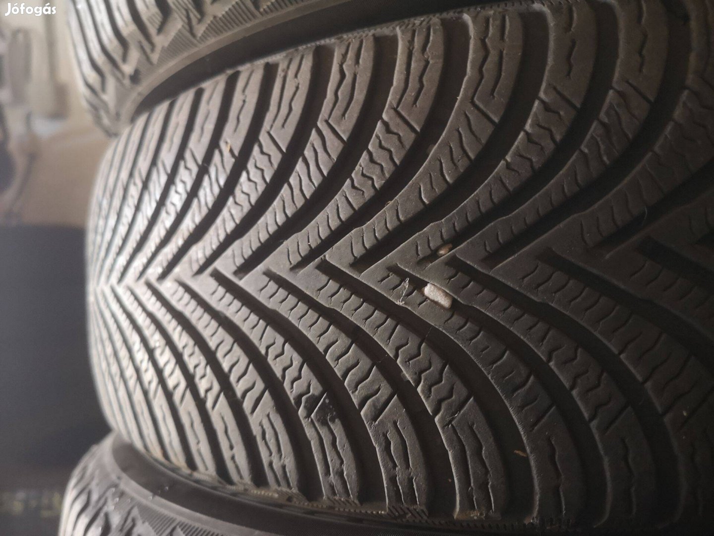 195/65R15 Michelin Alpin téligumik