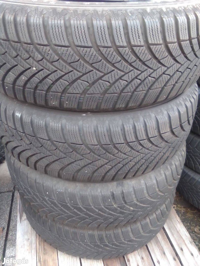 195/65R15 Semperit Speed-grip5 újszerű téli gumi