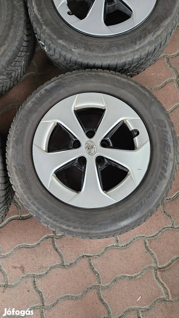 195/65R15 téli garnitúra Toyota Prius gyári alufelni 