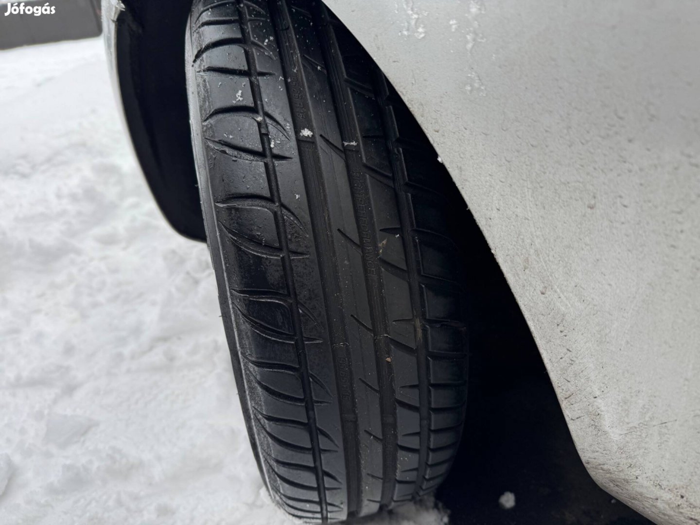 19565R15 91V nyári gumi garnitúra - újszerű, DOT 1023
