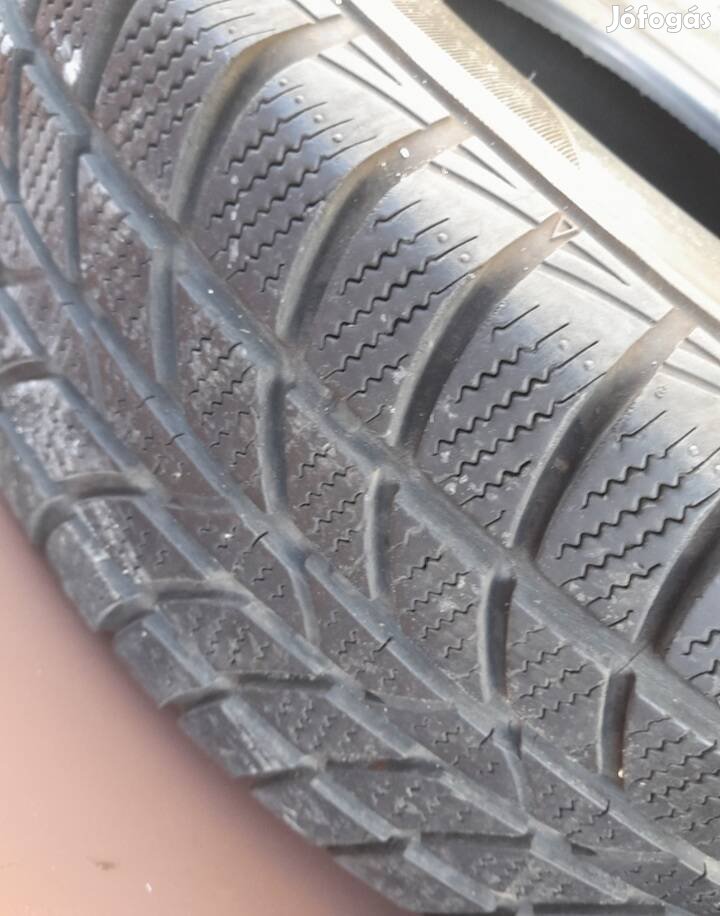 195/65 R15 Hankook téli gumi 4 db