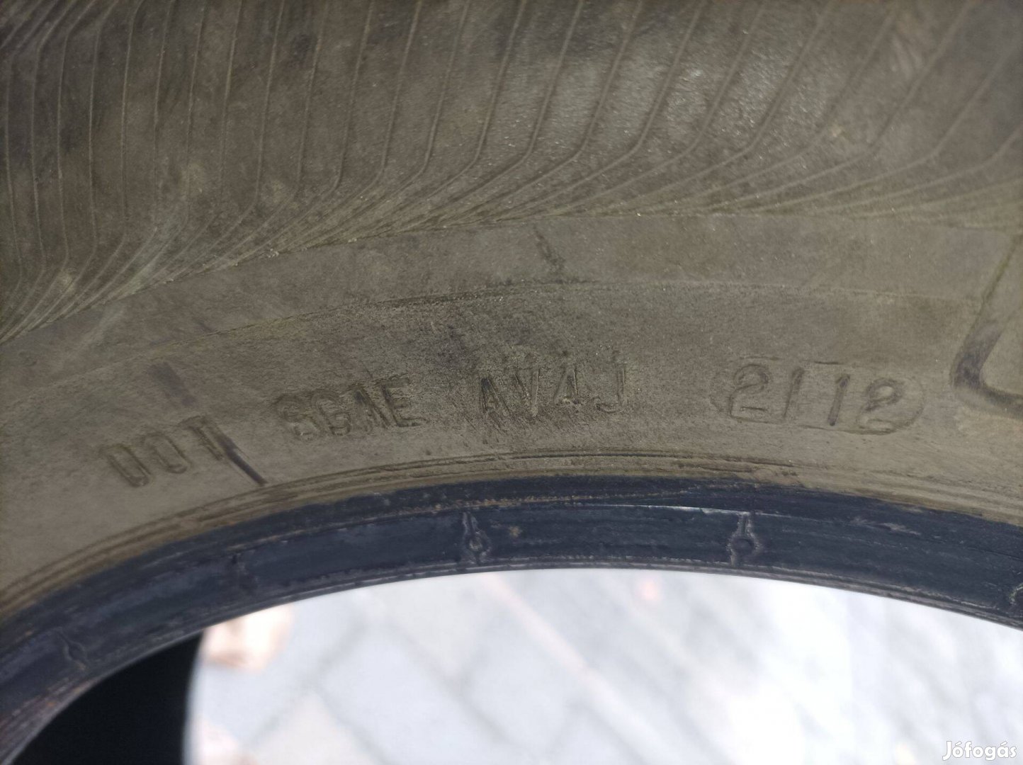 195/65 R15 Semperit téli gumi