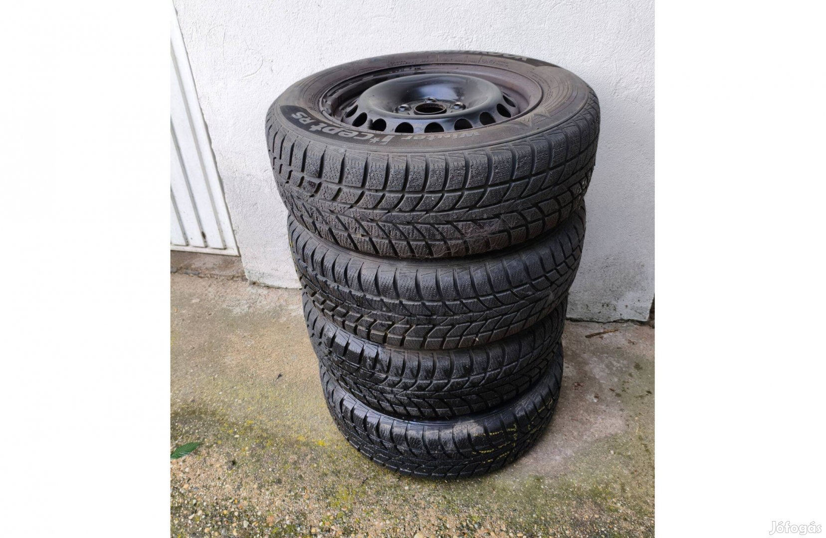 195/65 R15 gumiszett acél felnivel