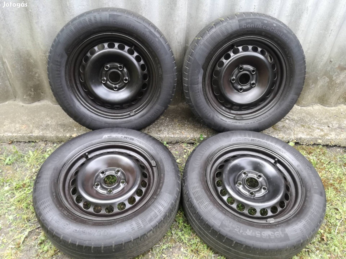 195/65 R15 nyári gumi 5x112 lemezfelnin Skoda Audi  VW Seat 4db