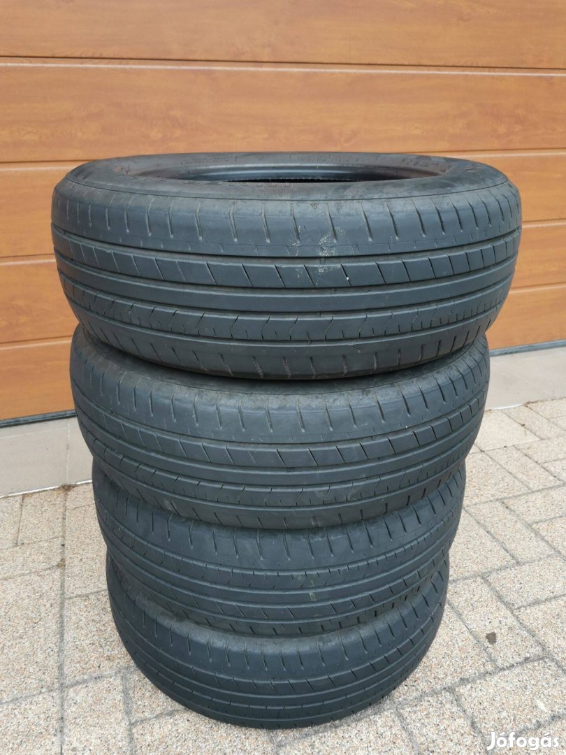 195/65 R15 nyári gumi garnitúra 4db Apollo