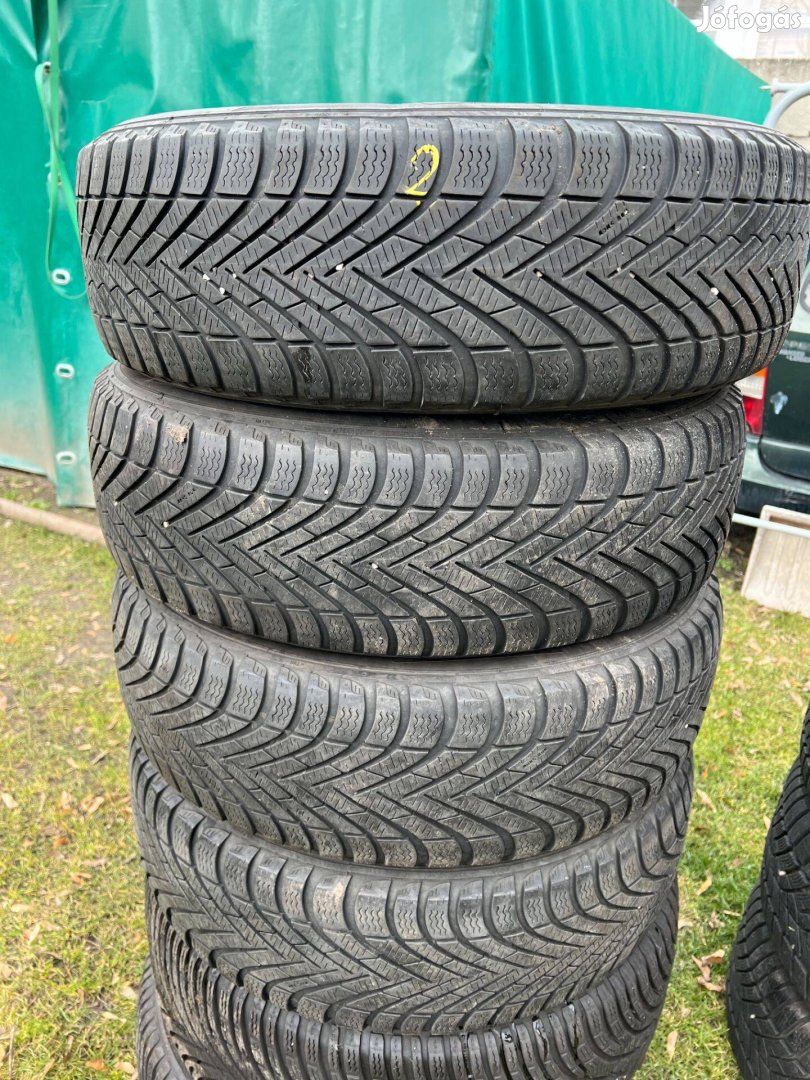 195/65 R15 pirelli 4db téli gumi