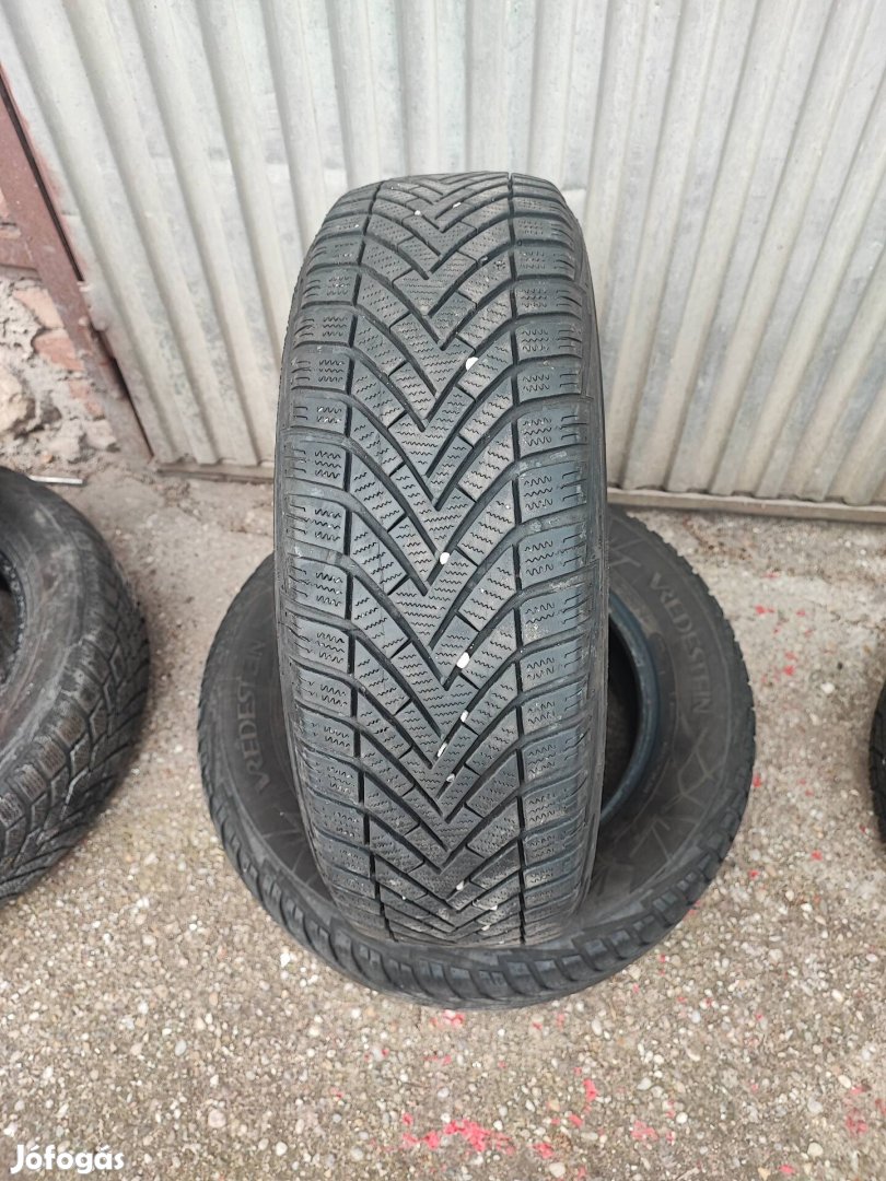 195/65 R15 téli Vredestein 2 db