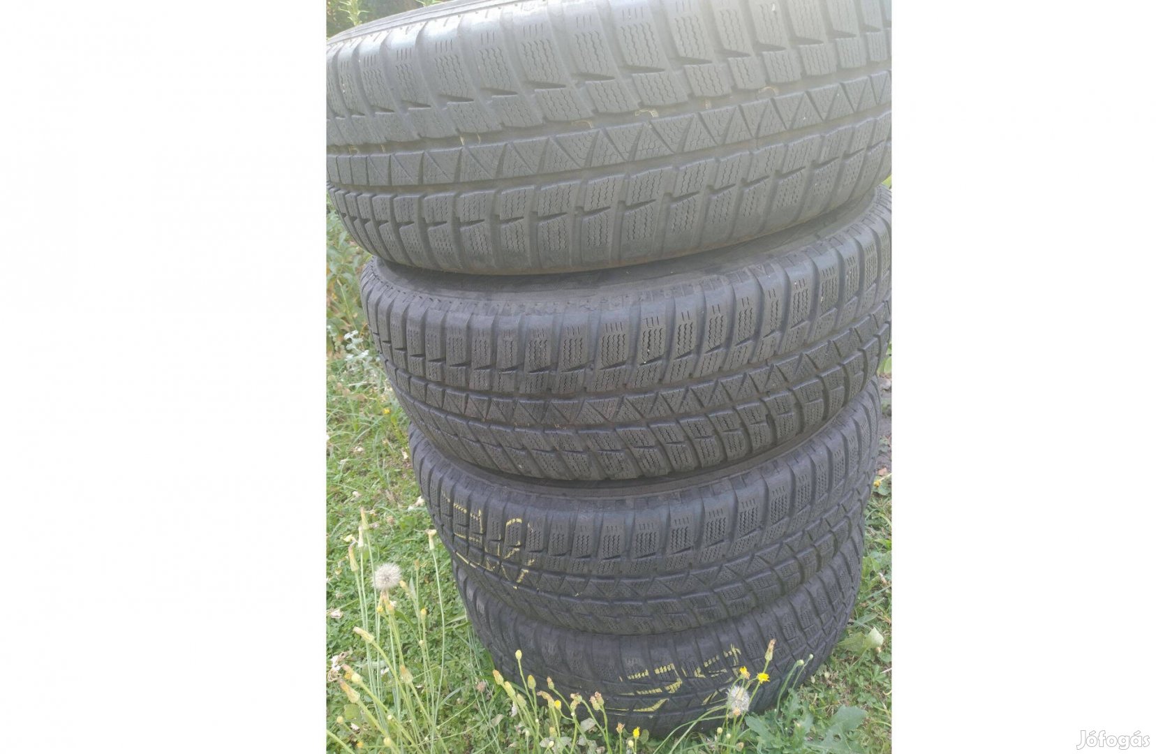 195/65/R15 téli gumi garnitúra felnin, dísztárcsával, Focus 2
