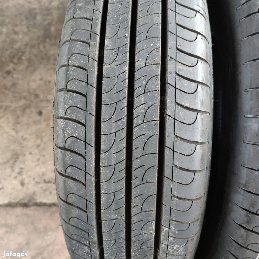 195/65 R16C Új!! Goodyear nyári gumi 140000ft a 4db /92/