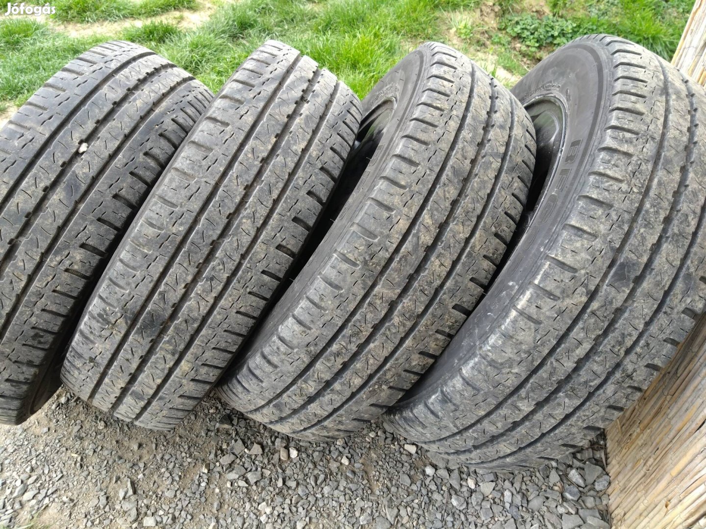 195/65 R16C gumi