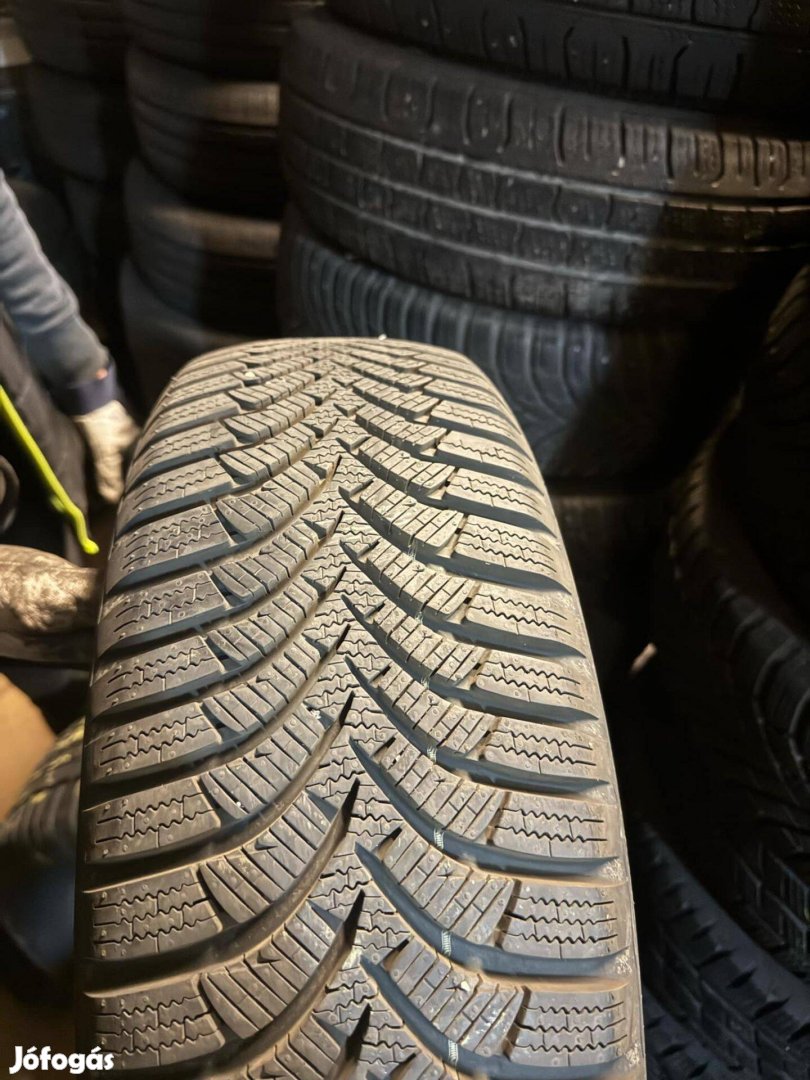 195/65 r15 Hankook Winter icept RS2