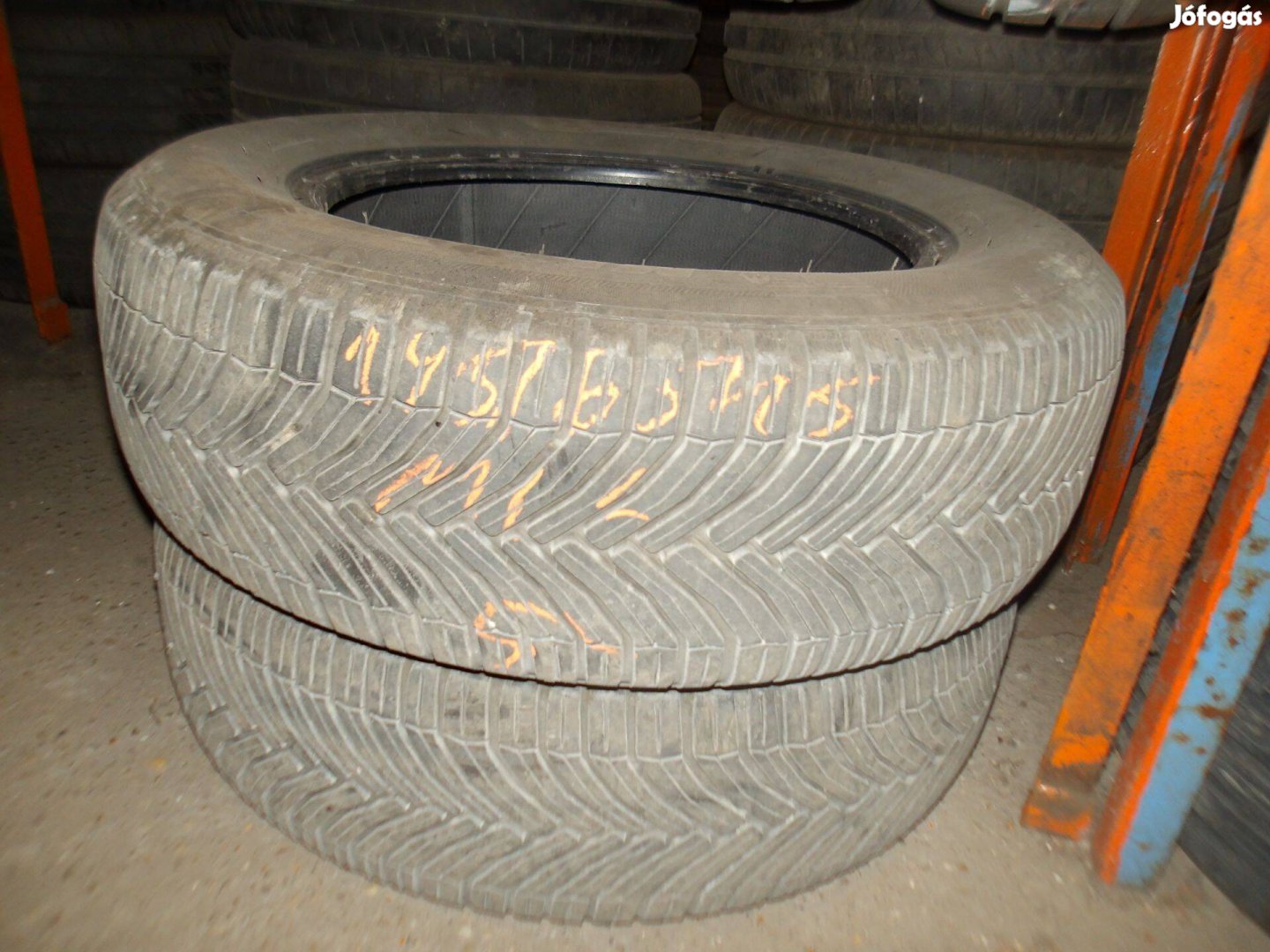 195/65r15 Michelin négyévszakos gumi ajándék szereléssel
