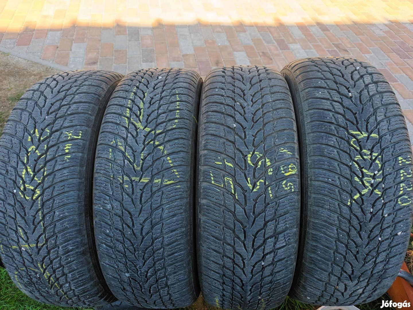 195/65r15 Nokian használt téligumi 4db
