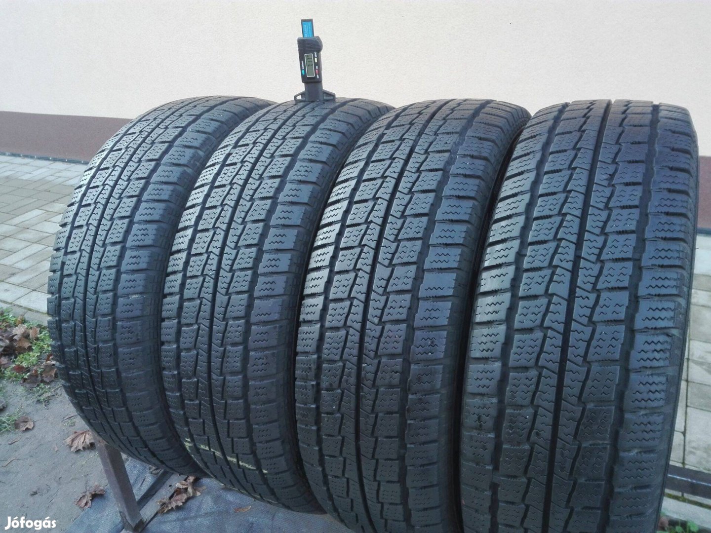 195/70R15C Hankook téli gumi garnitúra 195/70 r15c