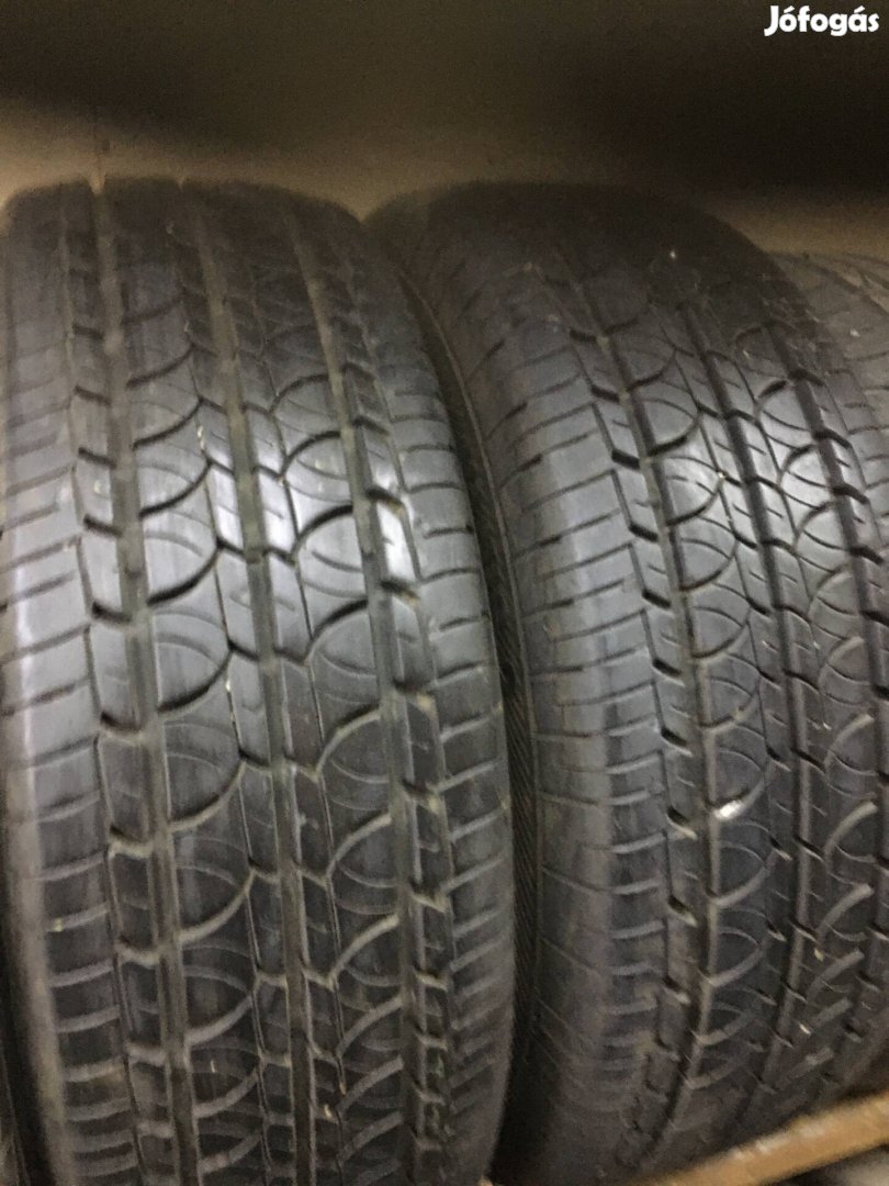 195/70R15c . 215/70R15c téli, nyári