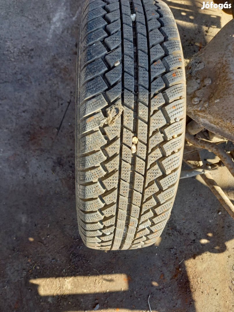 195/70 R15C  autógumik eladók.