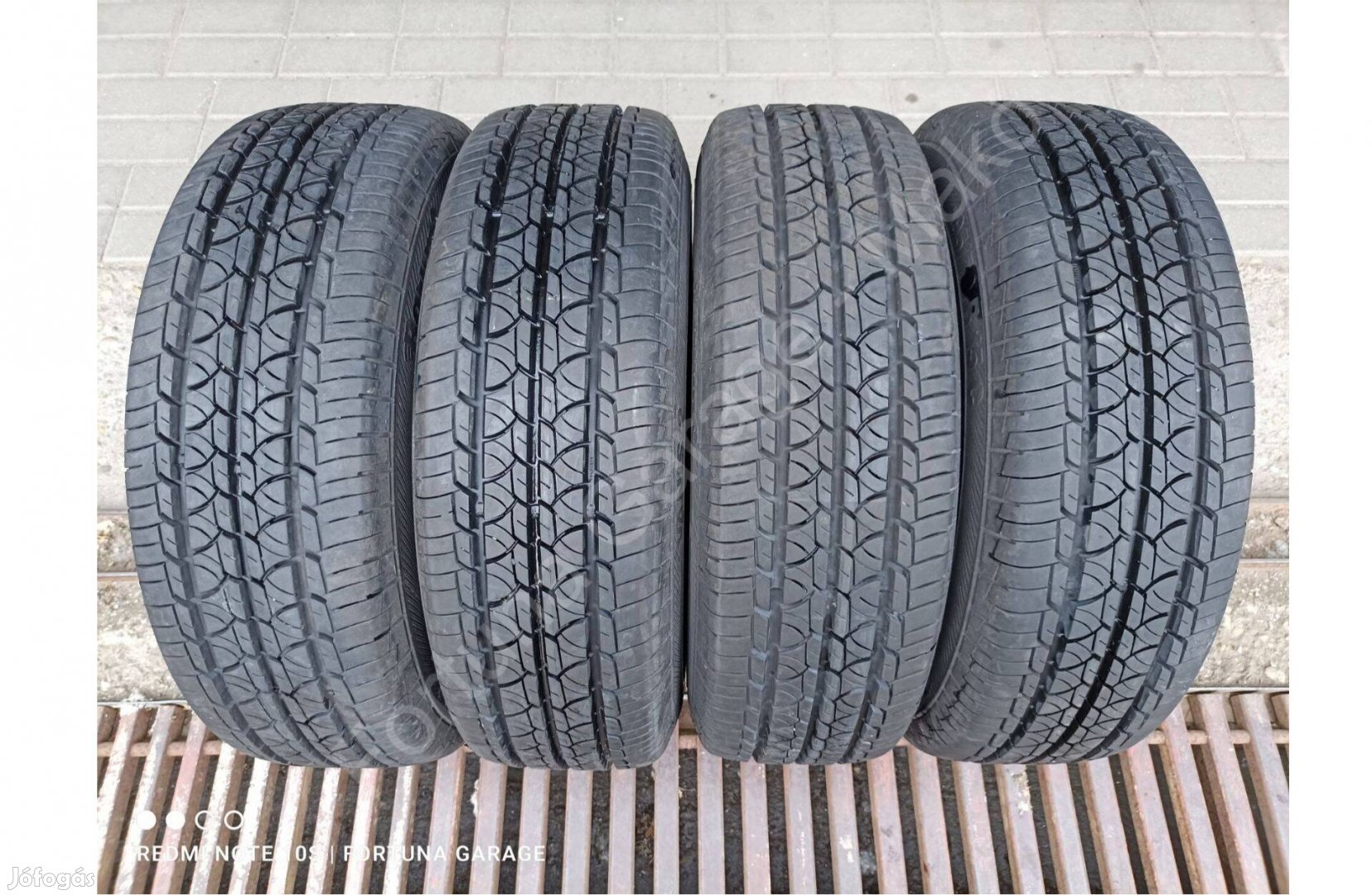 195/70 R15"C Barum újszerű kisteher garnitúra