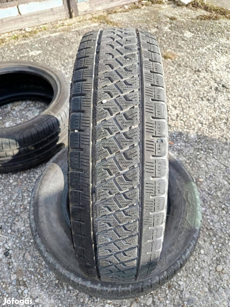 195/75 r16C 2éves 80%os 2db Lassa téli gumi eladó