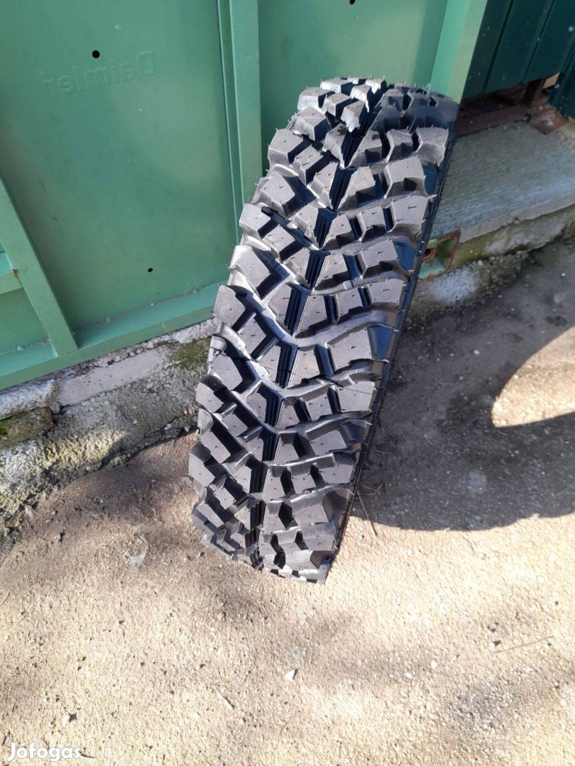 195/80R15 Sahara mintás terepgumi