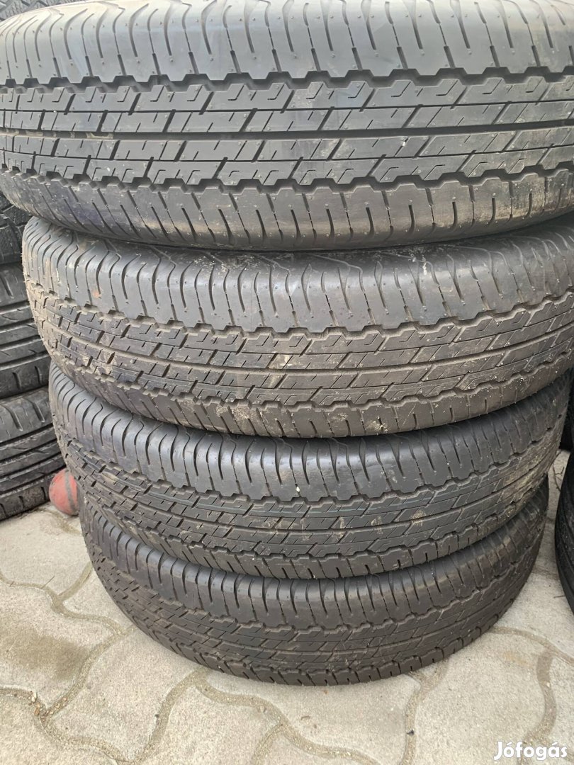 195/80 R15 újszerű gumi 