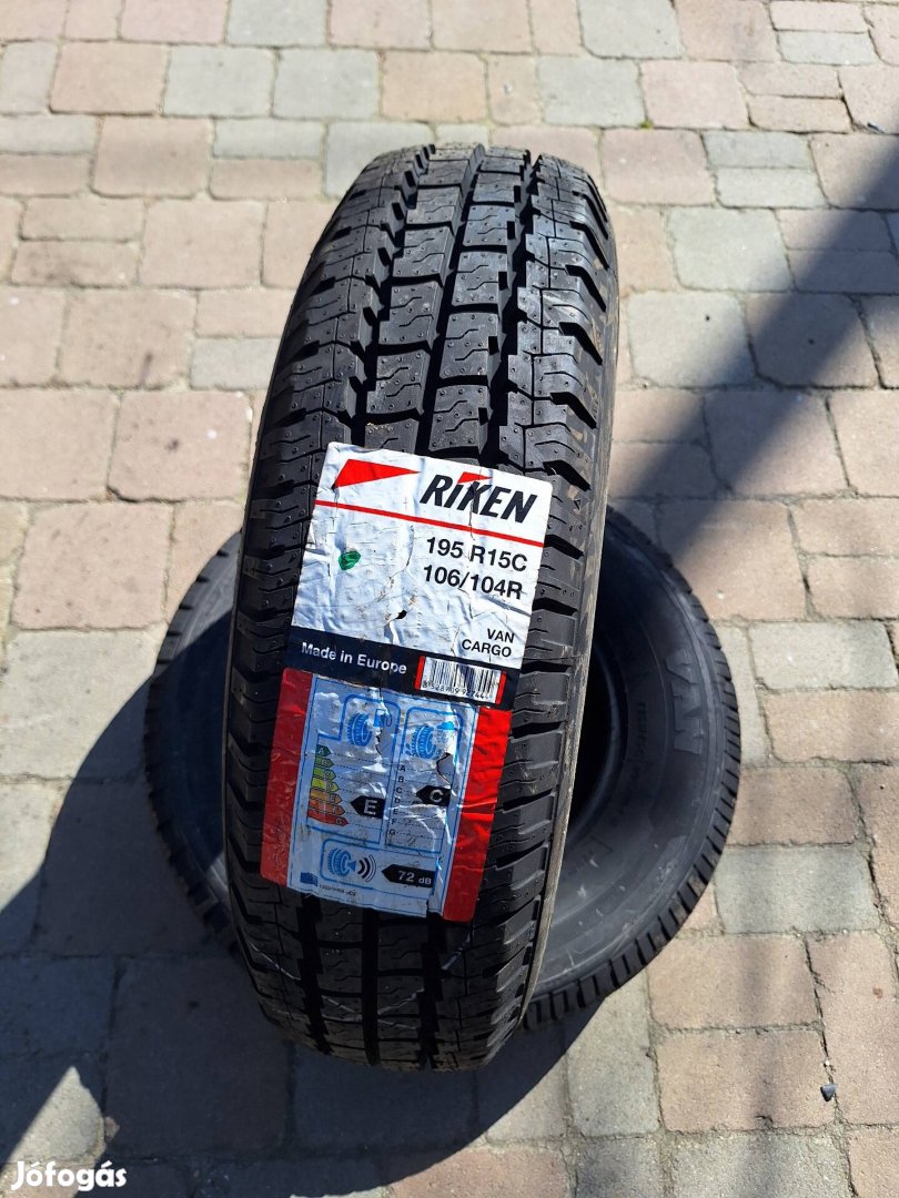 195 r15c nyári gumi 2db Riken