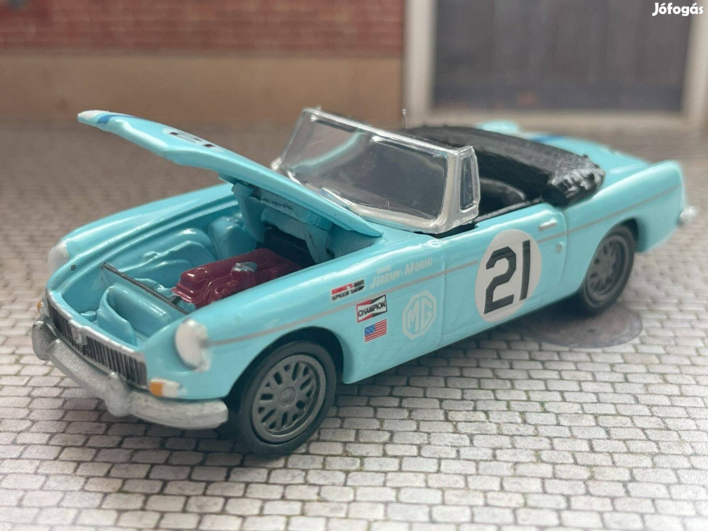 1963 MG modell autó - Johnny Lightning 1:64 méret