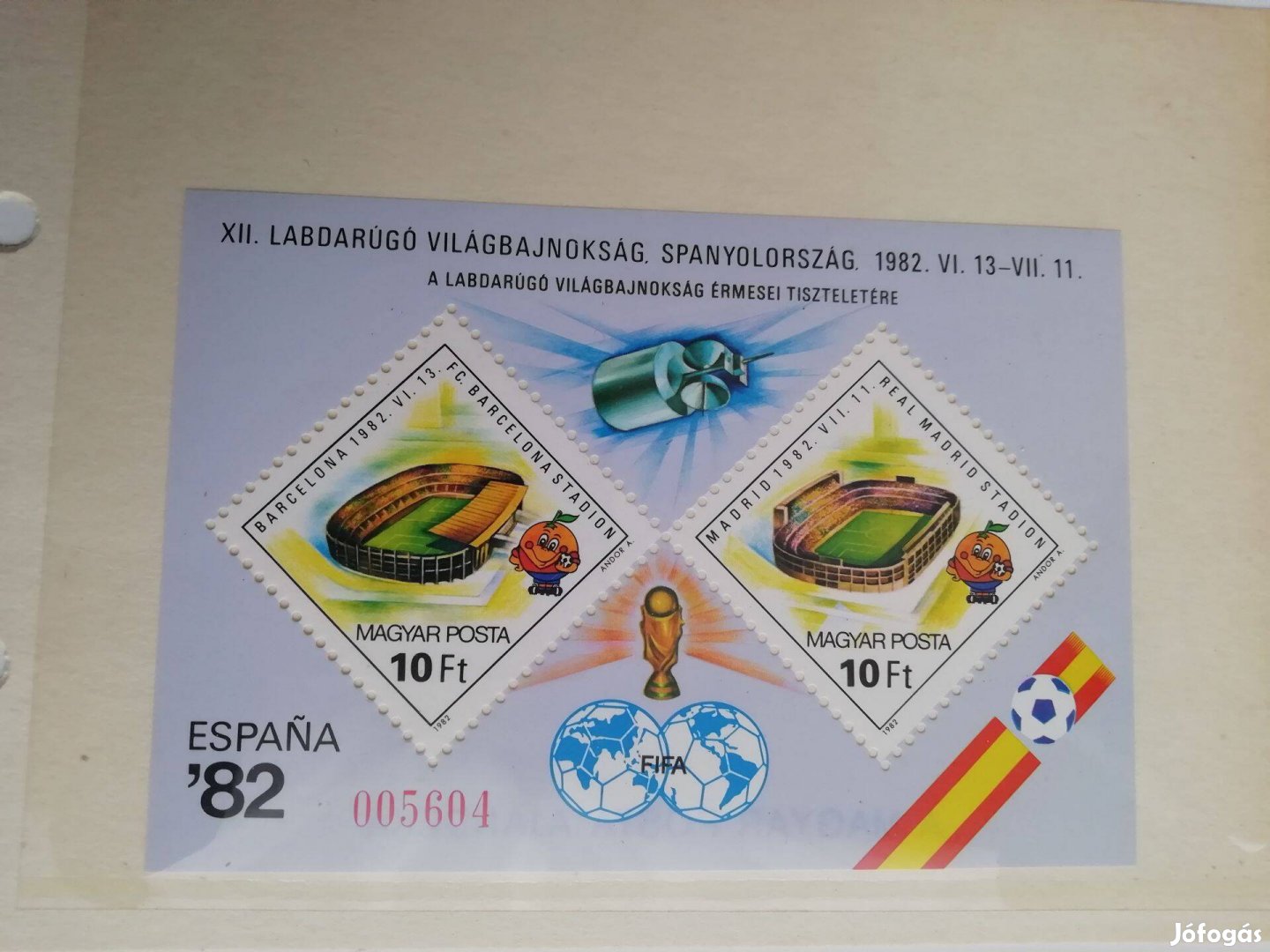 1982 Spanyol Labdarúgó VB blokk piros számmal felülnyomva h