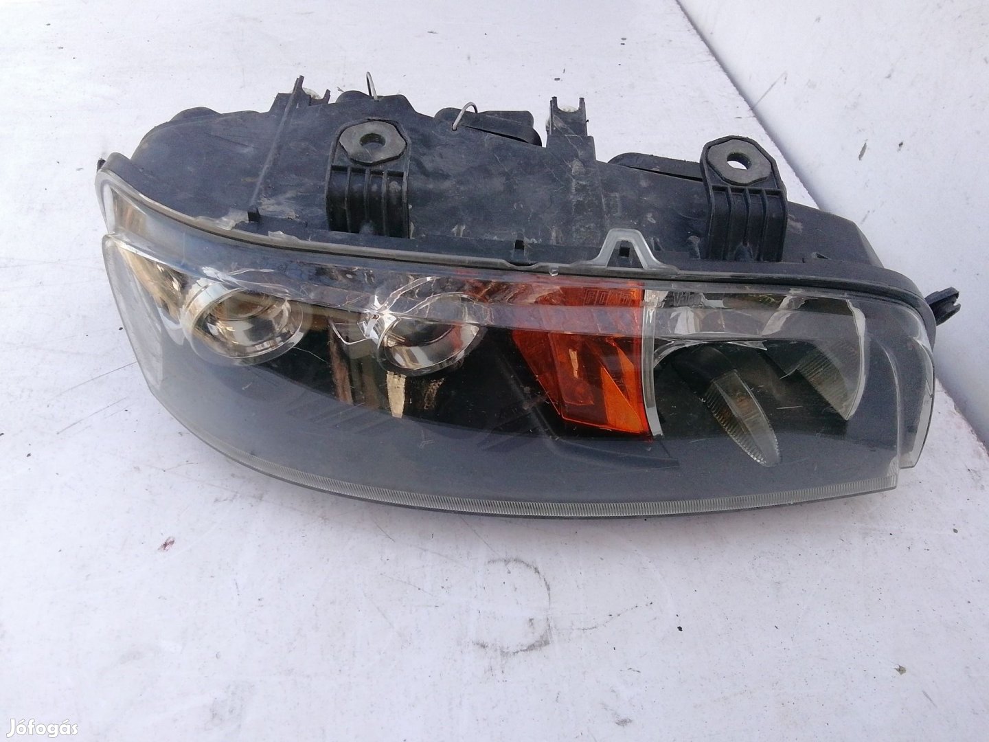 198392 Fiat Punto II. 1999-2003 ködlámpás jobb első fényszóró