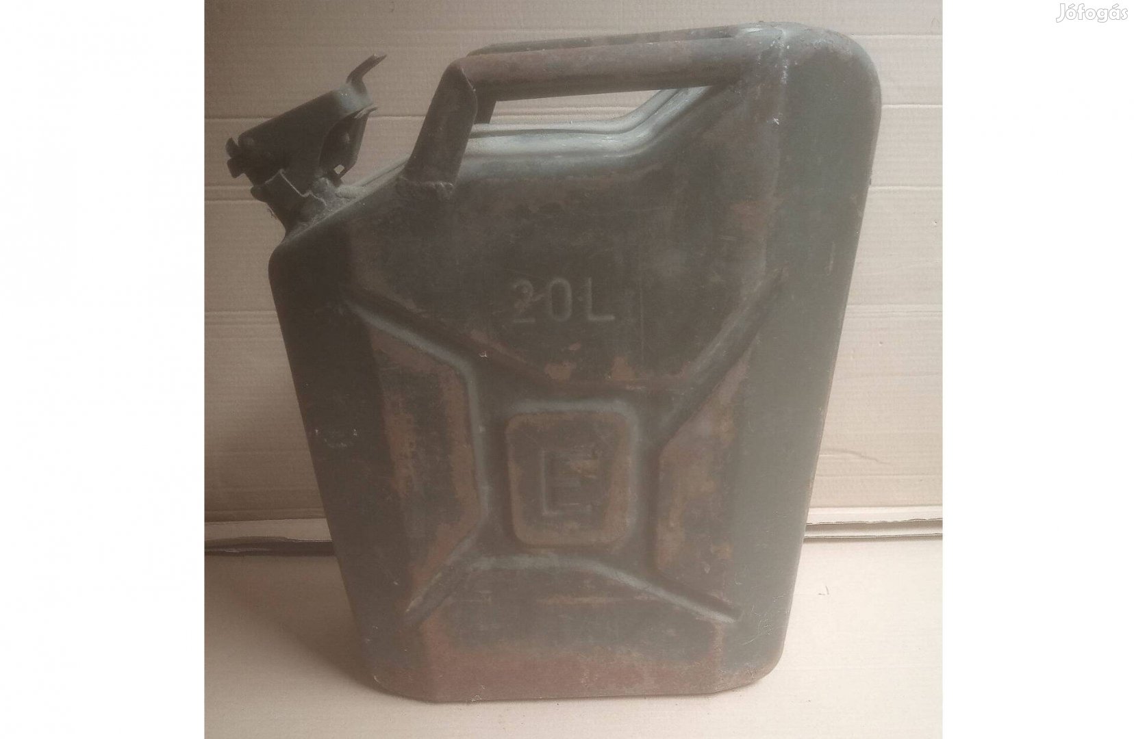 1987-es fém üzemanyag kanna 20l fém