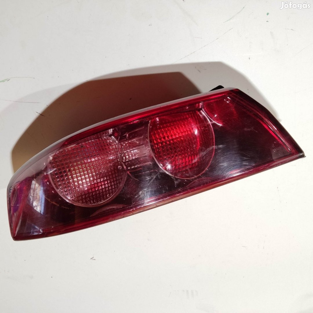 199072 Alfa Romeo 159 2005-2011 bal hátsó külső lámpa, izzófoglalat