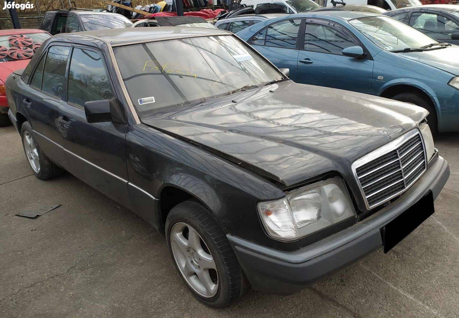 1992 Mercedes Benz 300E 3.0 benzin, manuális 5 sebességes - balkormány