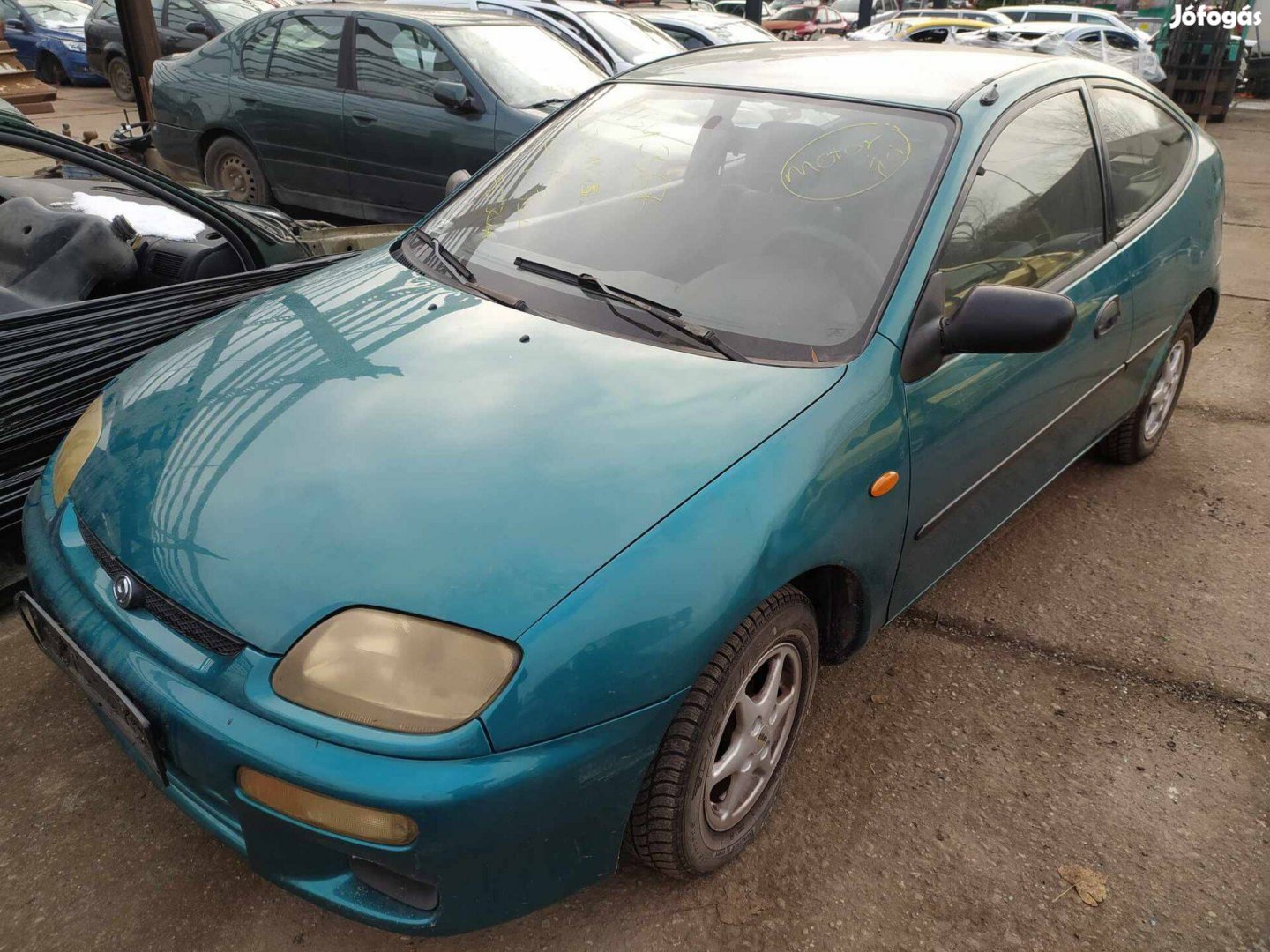 1995 Mazda 323 1.3 benzin, manuális bontás!