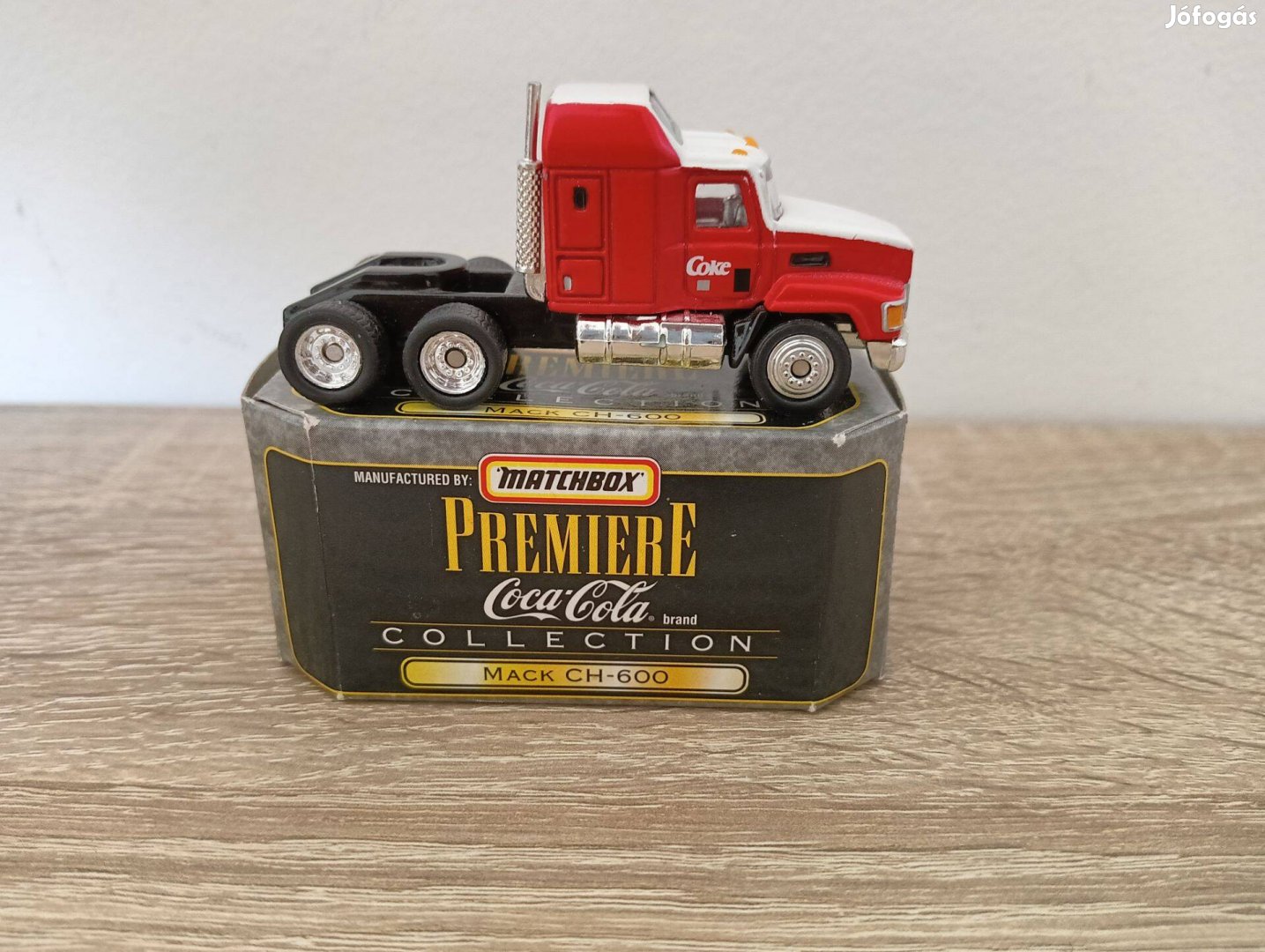 1998 matchbox premier collection Coca Cola Mack CH-600