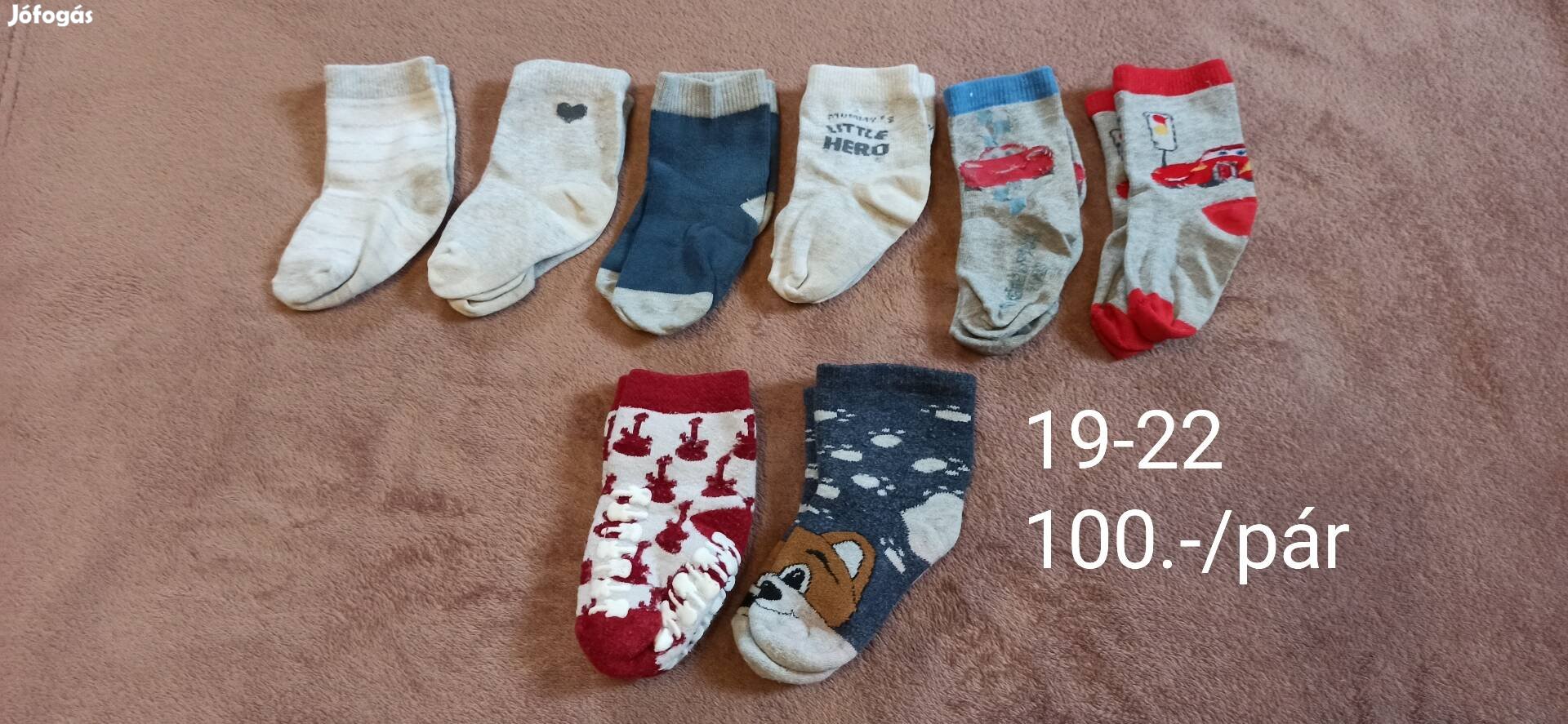 19-22 méretű zoknicsomag