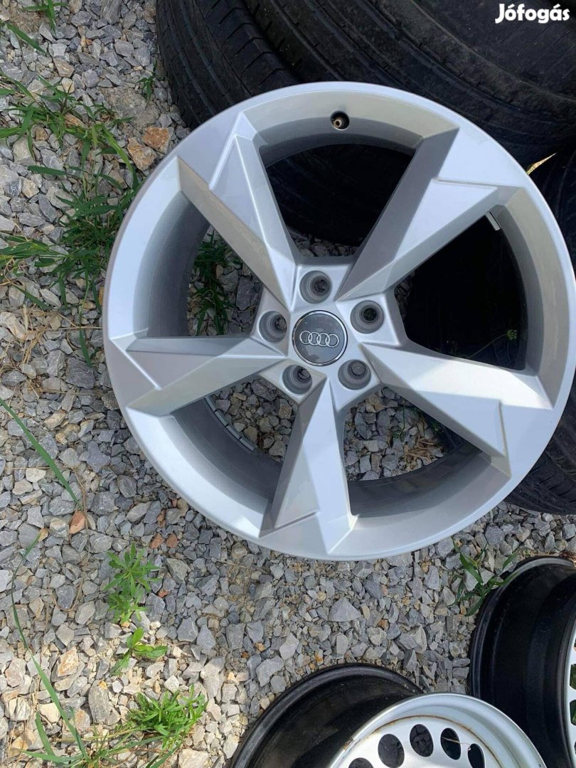 19 Gyari Audi A3 A4 A6 Q3 Javitas mentes Alufelni garnitura! 5x112