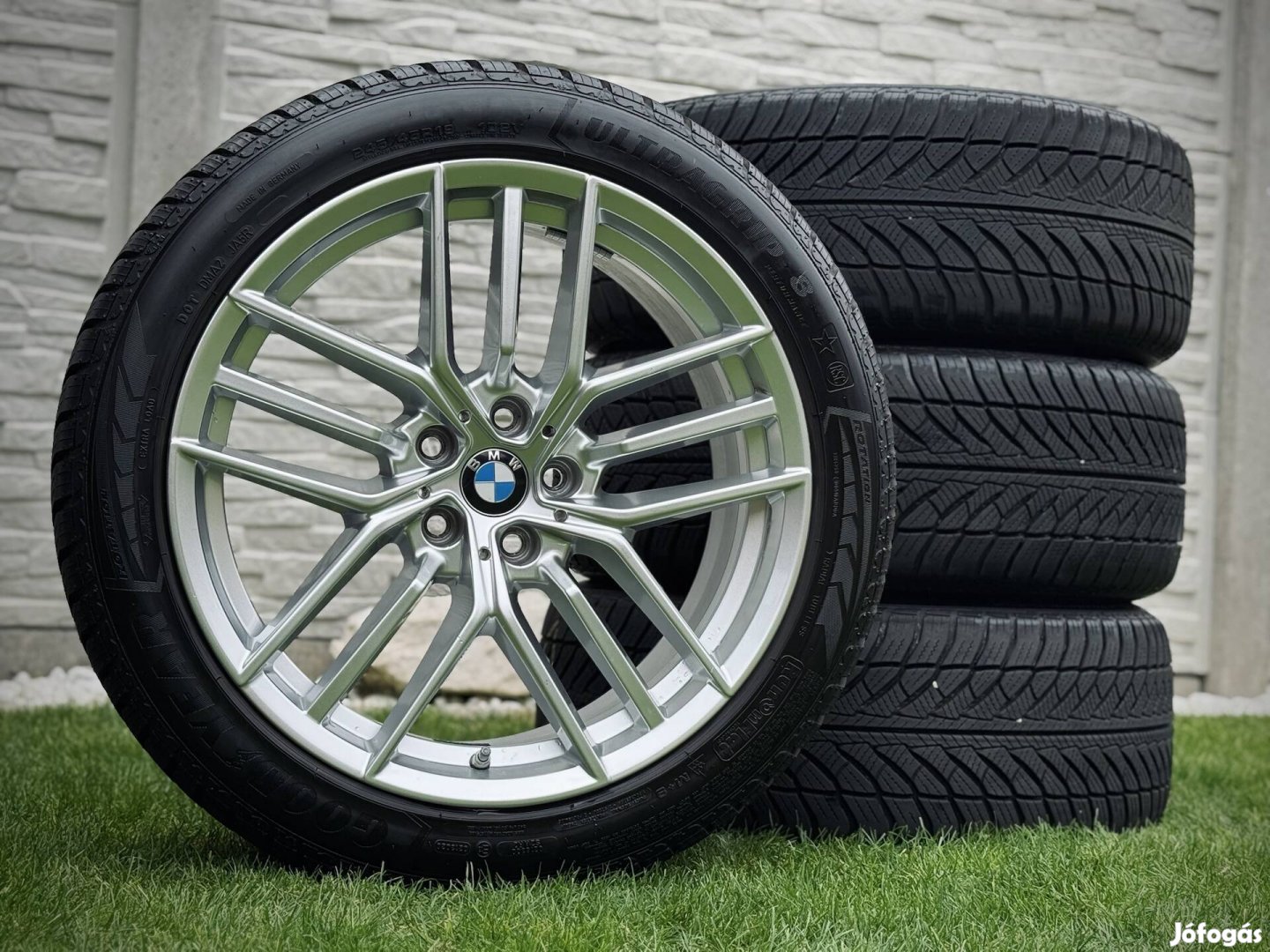 19" BMW Styling 933 Gyári g60 g61 i5 téli garnitúra 