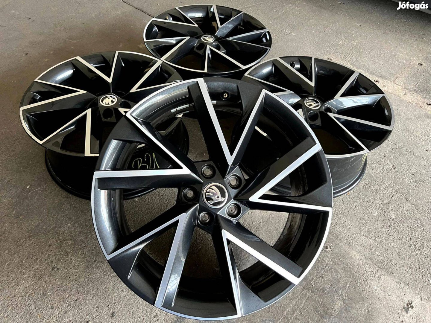 19" Gyári Skoda Vega alufelni 5*112 Skoda Octavia Superb 5*112
