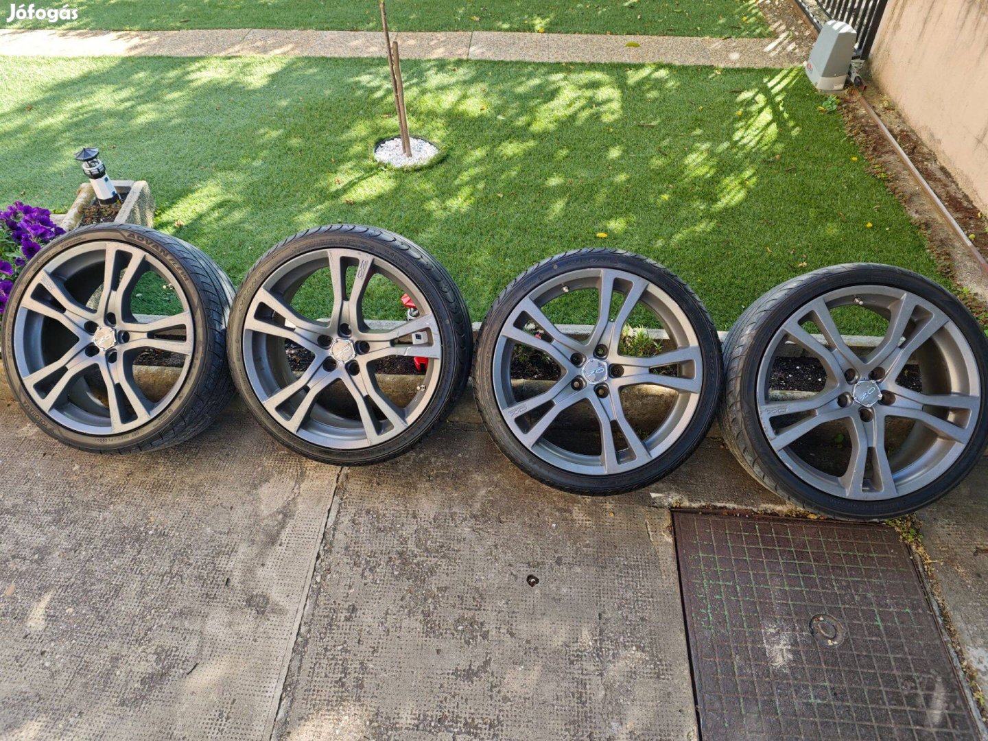 19" OZ Palladio 5x112 alufelni szett eladó!