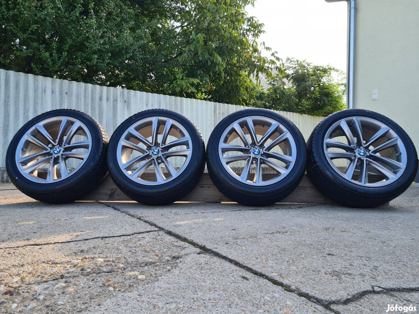 19" gyári BMW alufelni + tpms