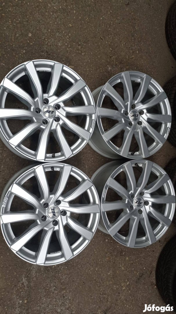 19 colos Aez használt 5x112 lyukosztású alu felni garnitúra nyomásszen