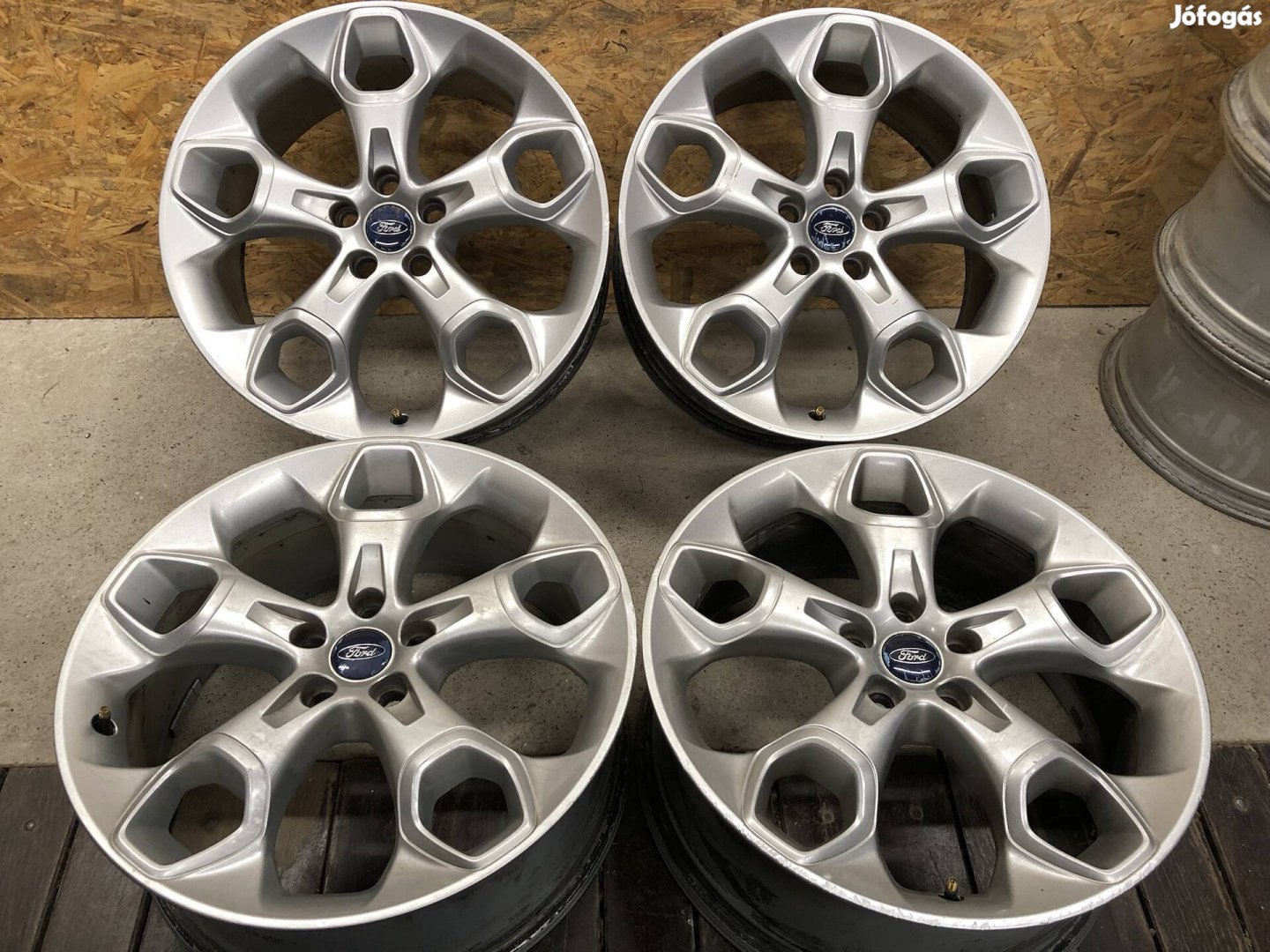 19 colos Ford gyári alufelni Kuga Galaxy Mondeo 19 col 5x108