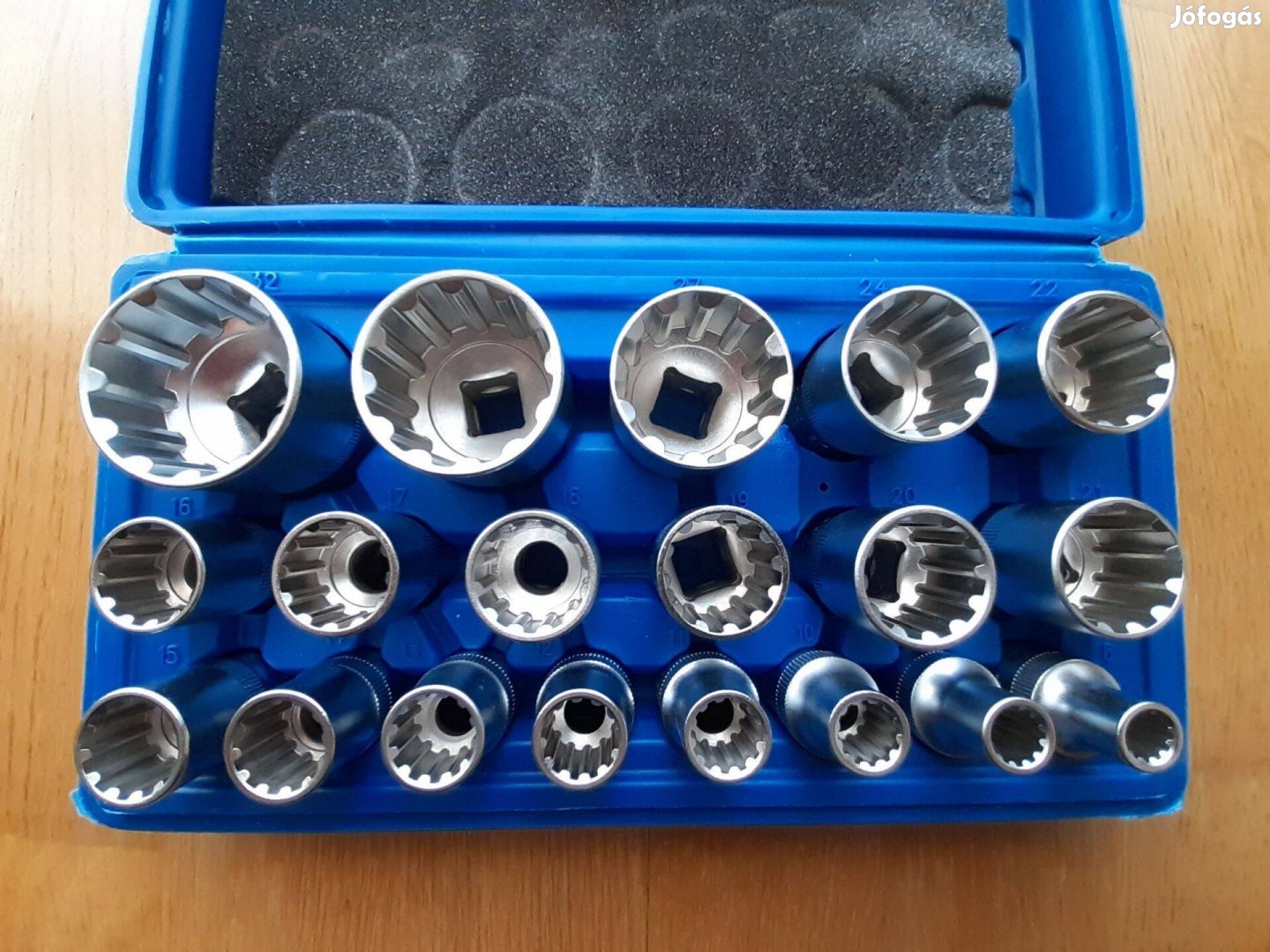 19 db-os Cr-V dugókulcs készlet 12 lapú