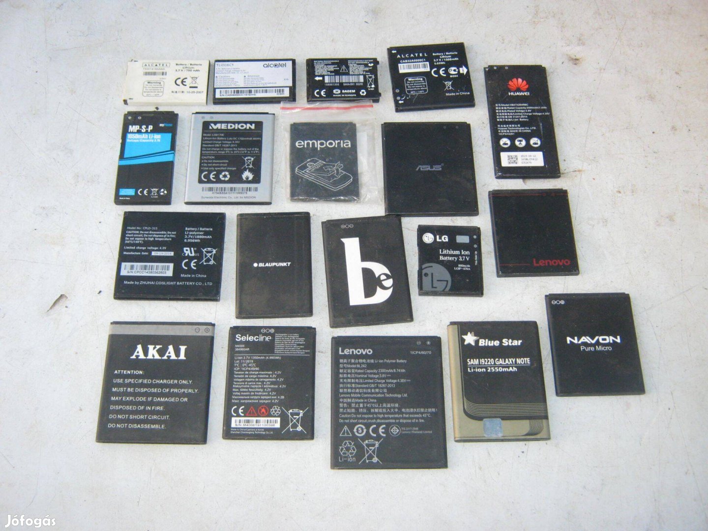 19 db telefon akku