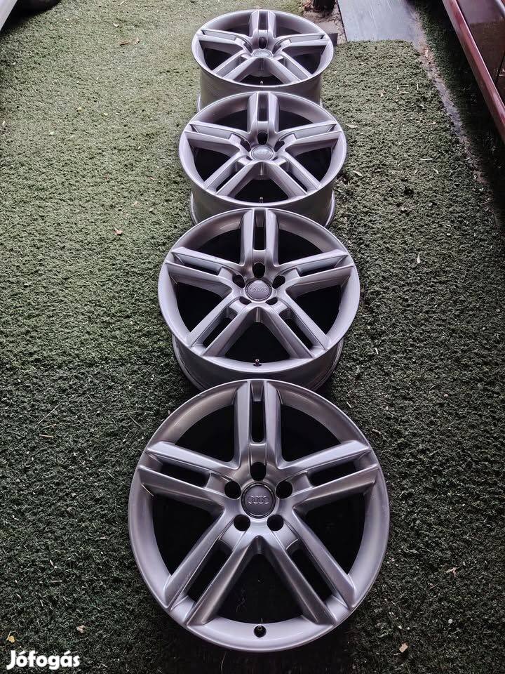 19-es Audi S-line gyári alufelnik!