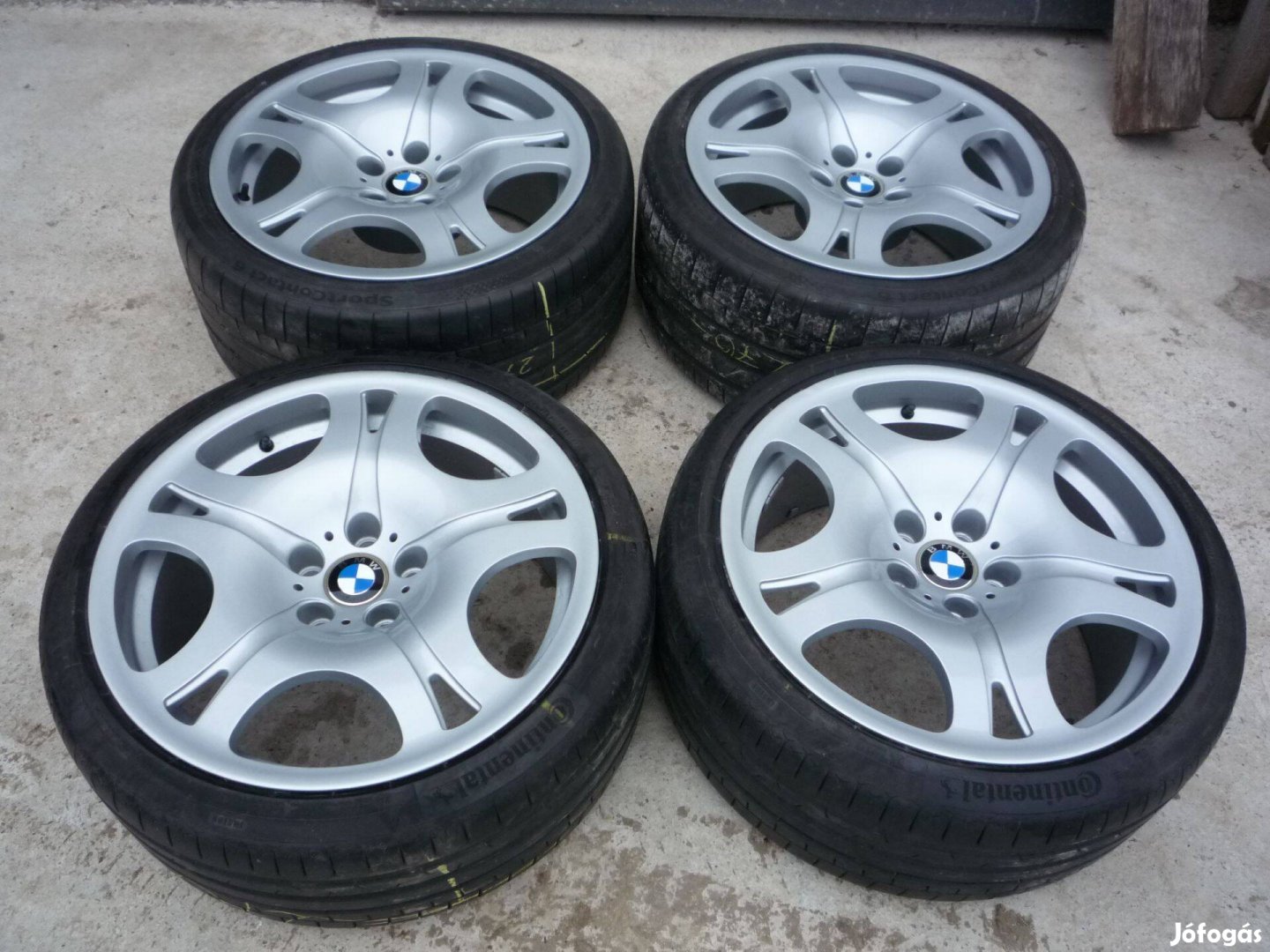 19-es BMW gyári kétszéles alufelni garnitúra eladó!