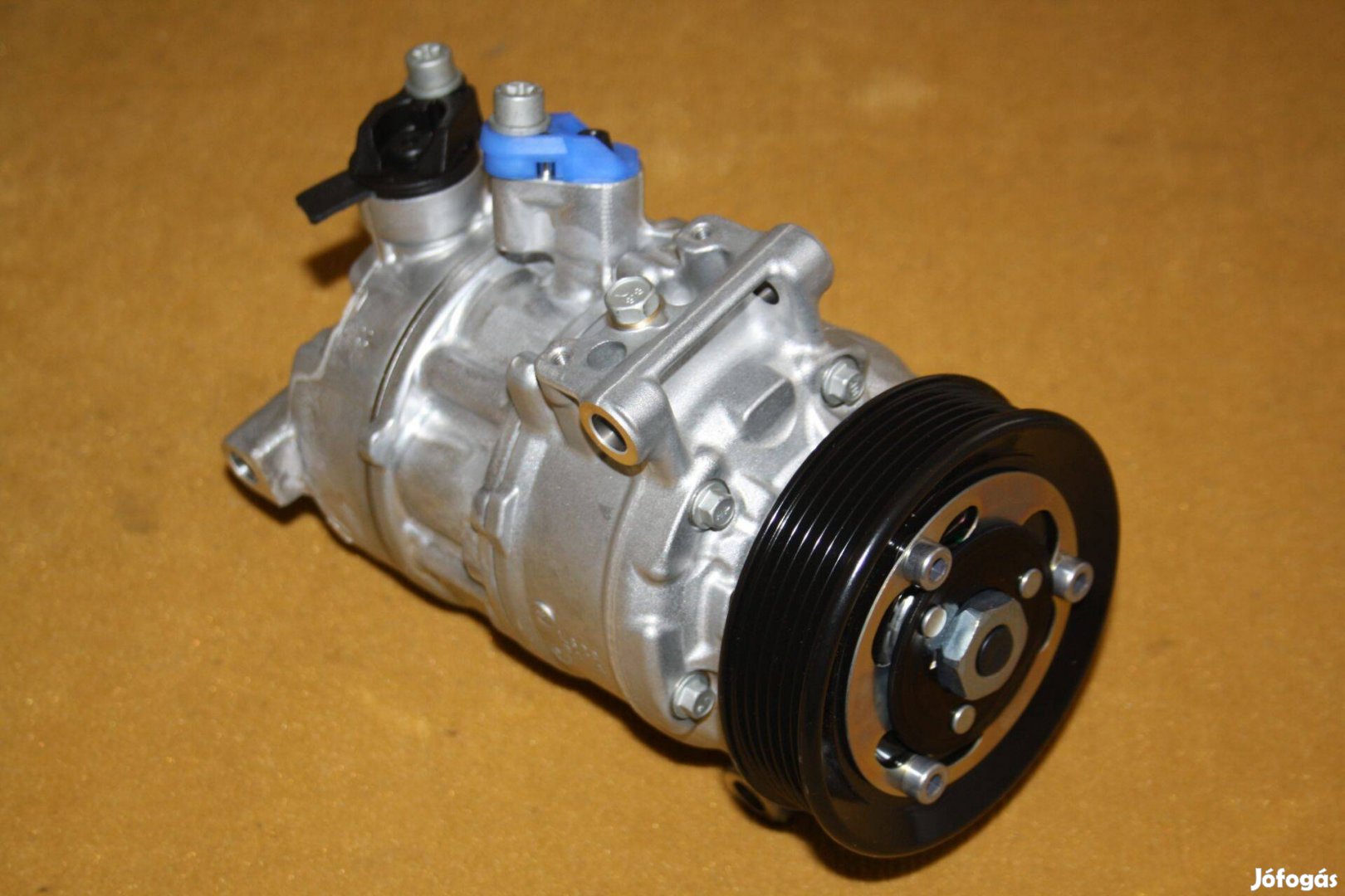 1K0820803 5Q0820803K 5N0820803 (Denso) Klímakompresszor