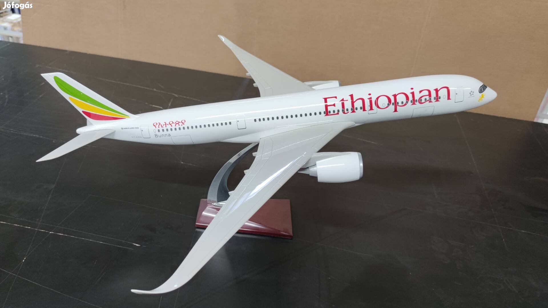 1/100 Ethiopian Airbus A350 Repülőgép modell 