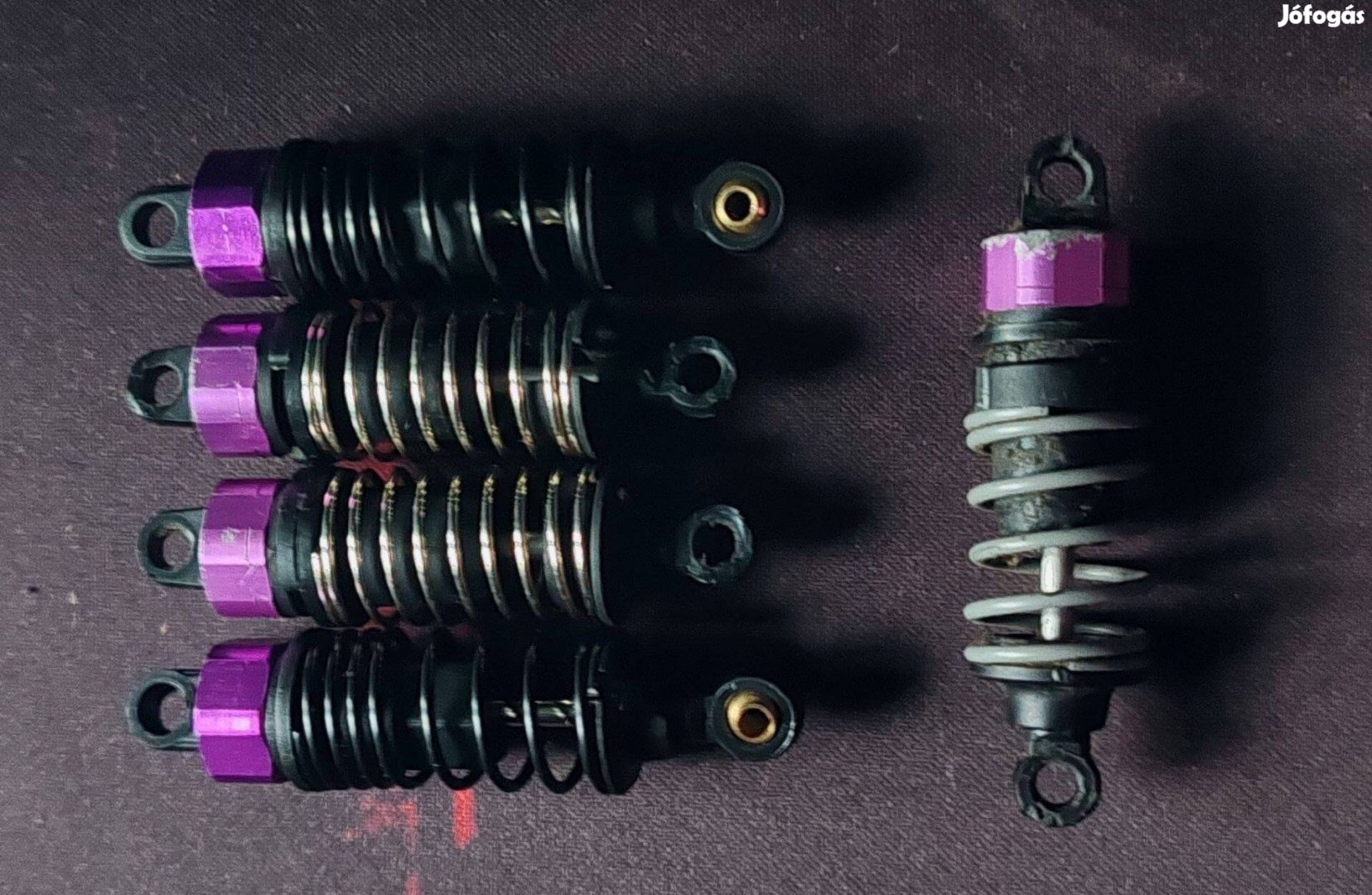 110 RC autó lengéscsillapító