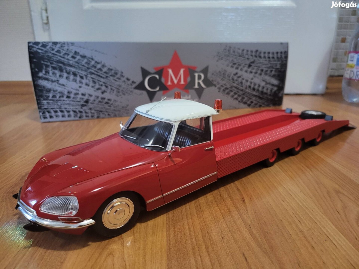 1:18 1/18 CMR Citroen DS autószállító modellautó