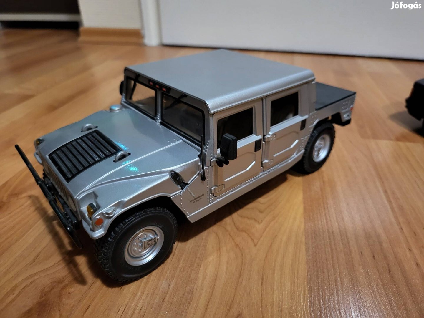 1:18 1/18 Maisto Hummer H1 modellautó